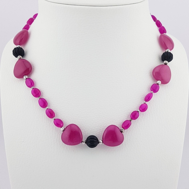 Collier en Jade teint et Onyx