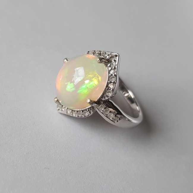 Bague en Argent, Opale